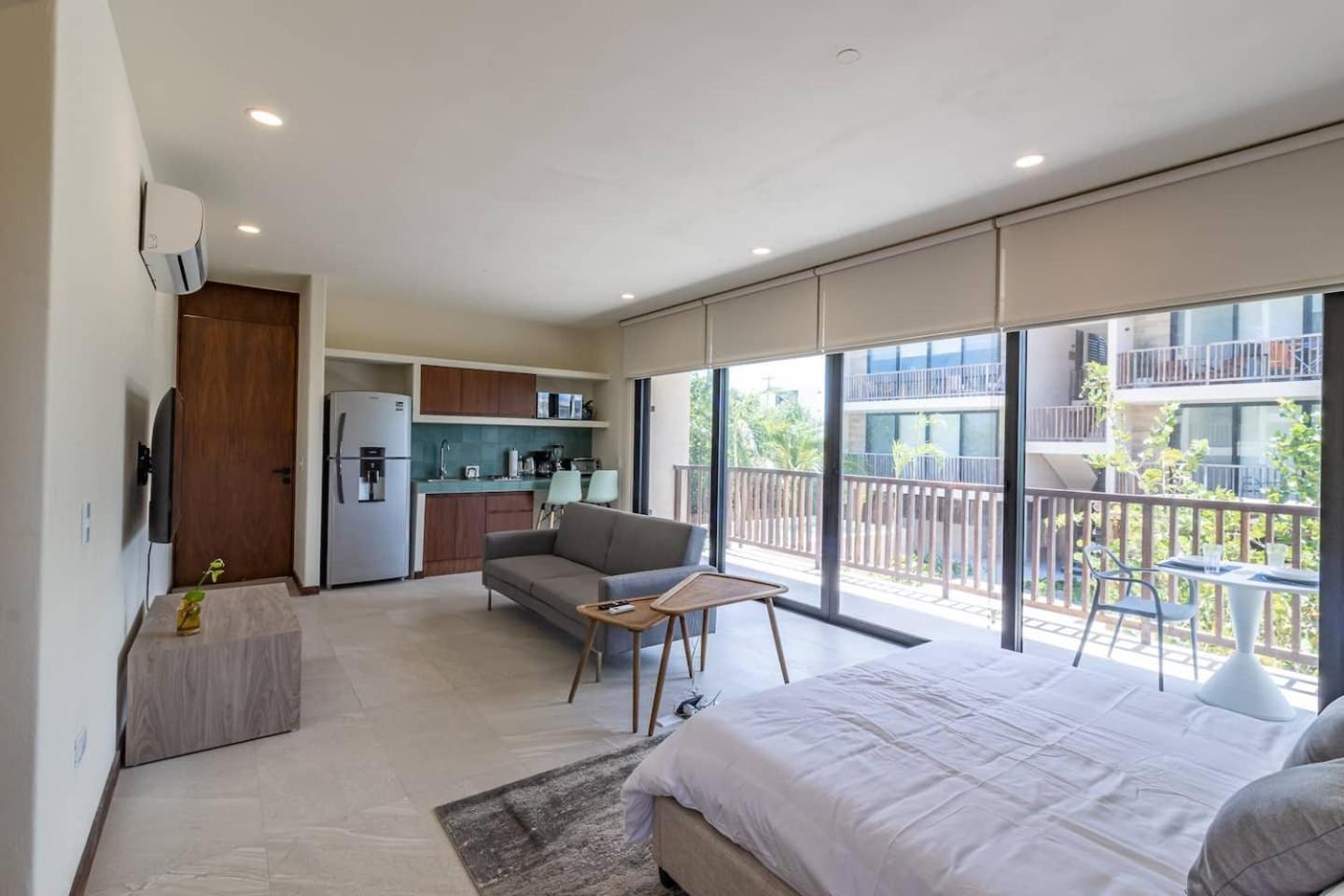 ホテル Pool View Loft Steps From The Ocean In Punta Cocos - C101 ホルボックス島 エクステリア 写真